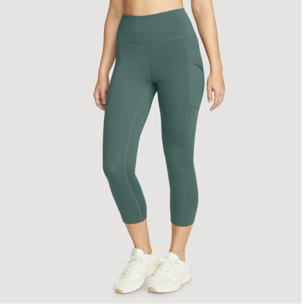 NWT - Eddie Bauer Women’s Traverse Trail high-rise Capri leggings - L